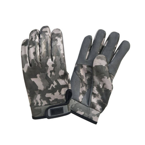 Camouflage leather gloves